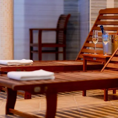 Hotel Vyhlidka 4*