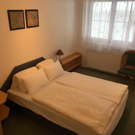 Hotel Vyhlidka 4*